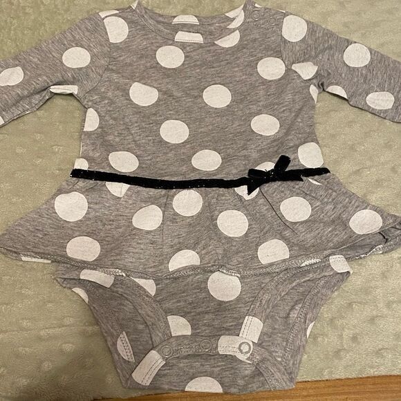 Carter’s | Polka Dot Onesie - Picture 9 of 12